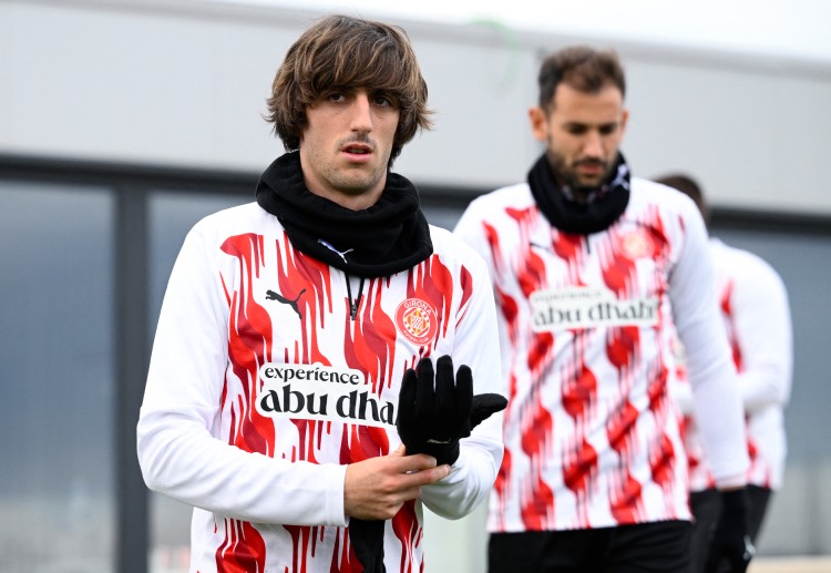 欧冠联赛  布赖恩·吉尔的缺席对于赫罗纳的进攻端来说是一个不小的打击。