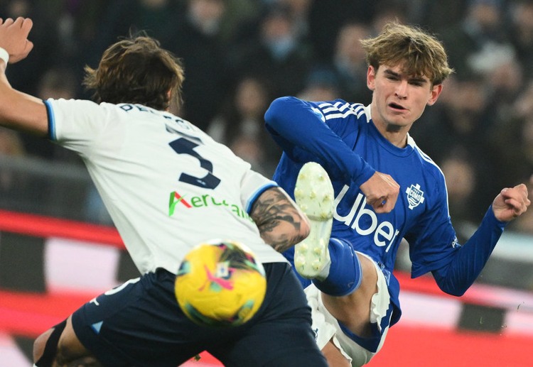 CaughtOffside ရဲ့ ဖော်ပြချက်အရ မန်ချက်စတာယူနိုက်တက်ဟာ စီးရီးအေ ကလပ် ကိုမို ကစားသမား နီကို ပက်ဇ်ကို ခေါ်ယူဖို့ အပြိုင်အဆိုင် ကြိုးပမ်းနေတယ်လို့ သိရပါတယ်။