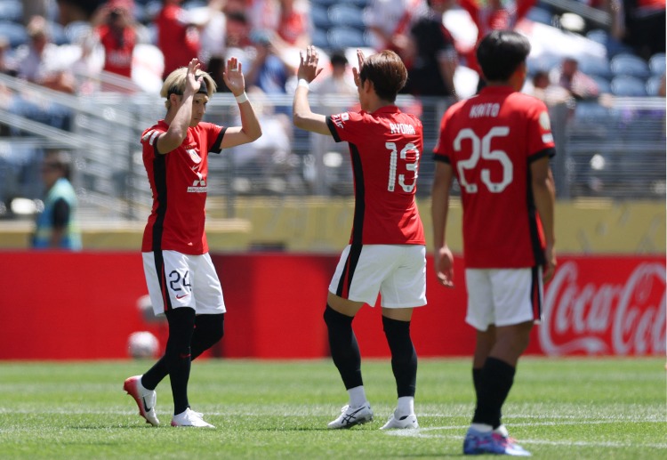 世俱杯 浦和红钻的进攻依赖渡边凌磨和松尾佑介,松尾在首战中打入球队唯一进球。