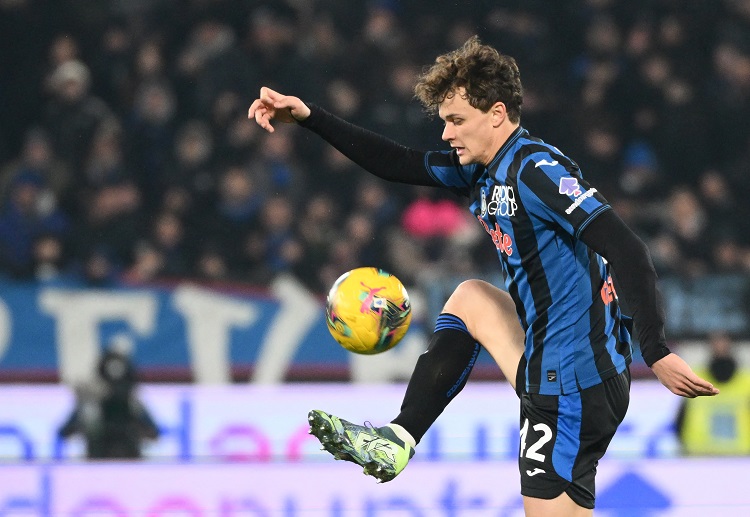 ပရီးမီးယားလိဂ် ကလပ်တွေ ဖြစ်တဲ့ ချဲလ်ဆီး၊ မန်ချက်စတာယူနိုက်တက်နဲ့ နယူးကာဆယ် တို့ကတော့ အတ္တလန္တာ ဗဟိုနောက်ခံလူ ဂျော်ဂျီယို စကယ်လ်ဗီနီကို စိတ်ဝင်စားနေပါတယ်။