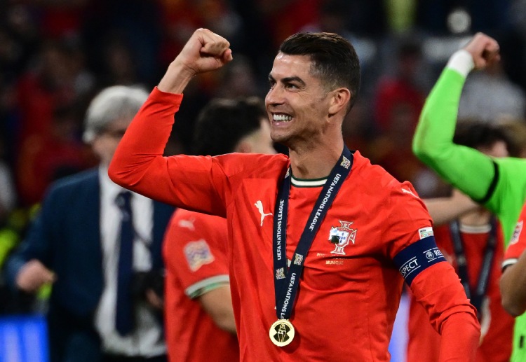 ဒါပေမယ့်လည်း လက်ရှိ အချိန်မှာ ပေါ်တူဂီက အမေရိကန်၊ ကနေဒါနဲ့ မက္ကဆီကိုတို ပူးတွဲကျင်းပမယ့် ၂၀၂၆ ကမ္ဘာ့ဖလား ပြိုင်ပွဲ အတွက် ခြေစစ်ပွဲ အောင်မြင်ဖို့ လိုနေပါသေးတယ်။