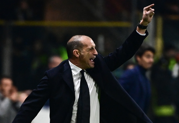 စီးရီးအေမှာ ၁၀ ပွဲဆက် မရှုံးထားတဲ့ အေစီမီလန်က လက်ရှိ အမှတ်ပေးဇယား အဆင့် ၃ နေရာမှာ ရပ်တည်နေပြီး မြို့ခံပြိုင်ဘက် အင်တာကို ၂ မှတ် အကွာနဲ့ ဖိအားပေးနေပါတယ်။