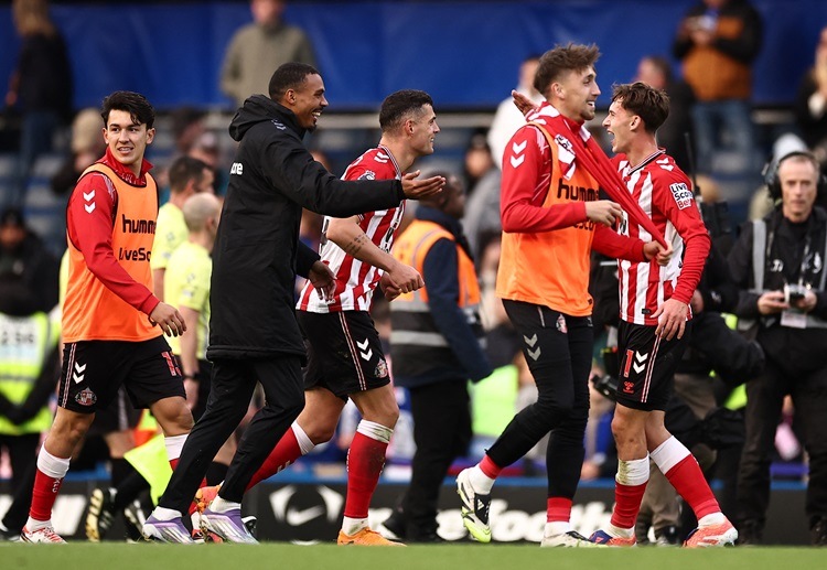 英超联赛 勒布里斯率领的“黑猫军团”本轮若取胜，将有望重返欧冠区。